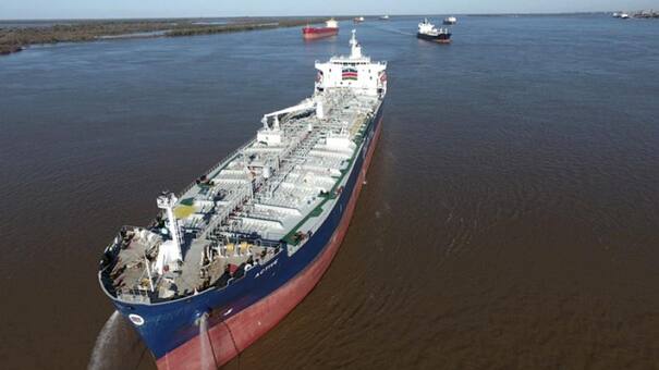 Gremios portuarios no acatan conciliación obligatoria: continúa el paro