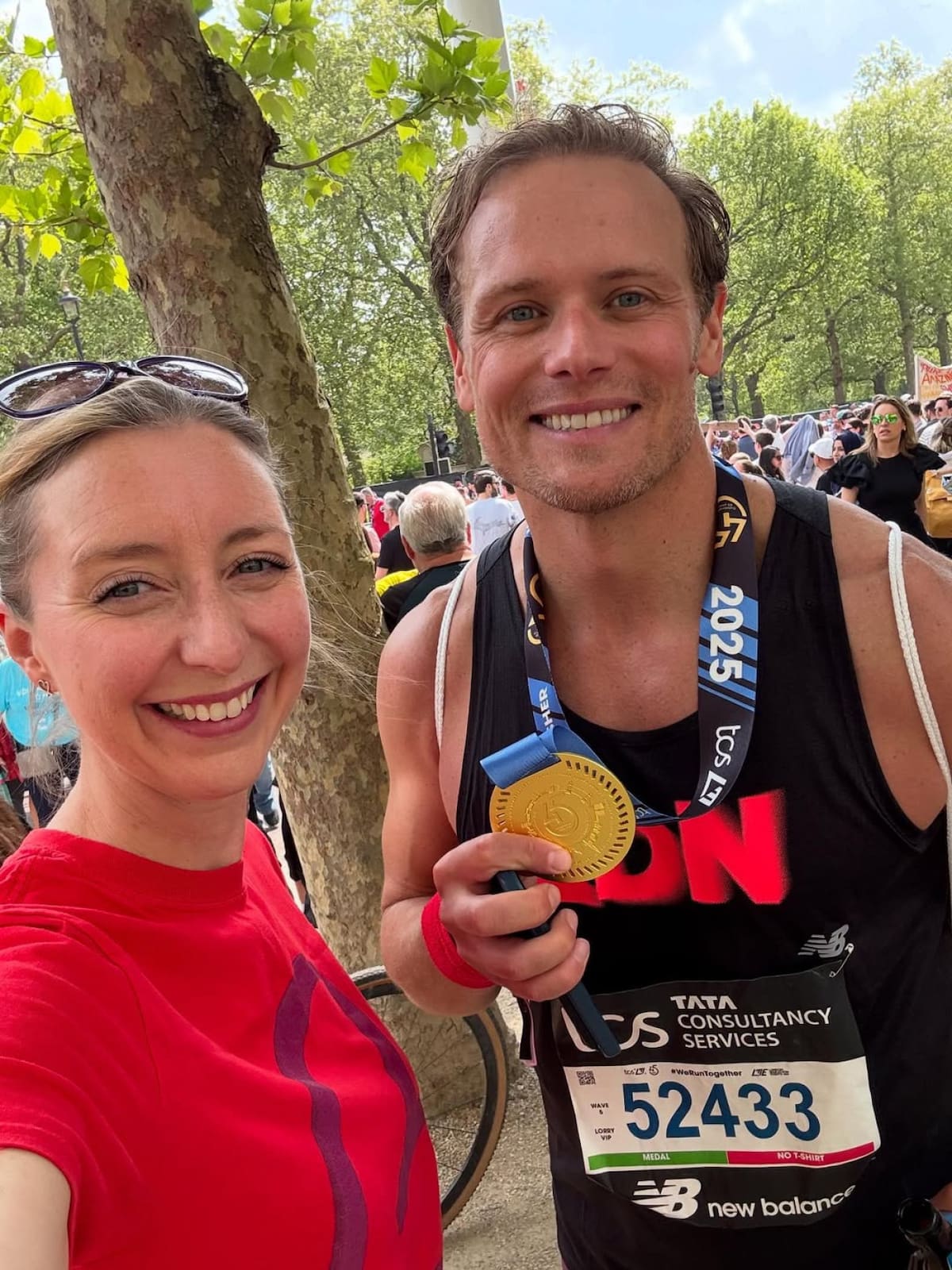 Sam Heughan corrió la Maratón de Londres 2025. Foto Instagram @Samheughan