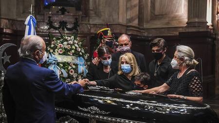 Velatorio de Carlos Menem en el senado