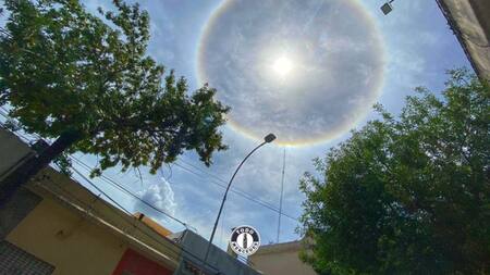El fenómeno en el cielo que sorprendió a todos. Foto X.