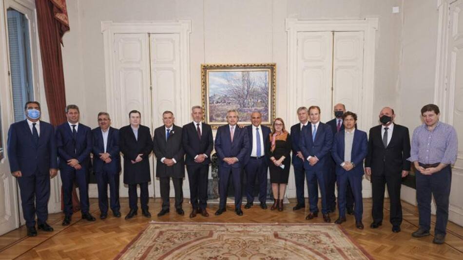 El presidente Alberto Fernández junto a los gobernadores. Foto: NA,