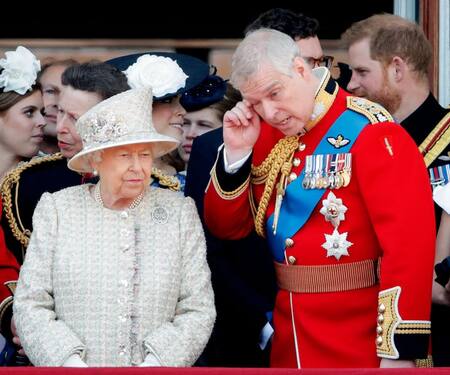 Reina Isabel II y Príncipe Andrés