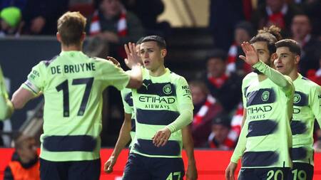 Festejo del Manchester City ante el Bristol City por la FA Cup. Foto: REUTERS.