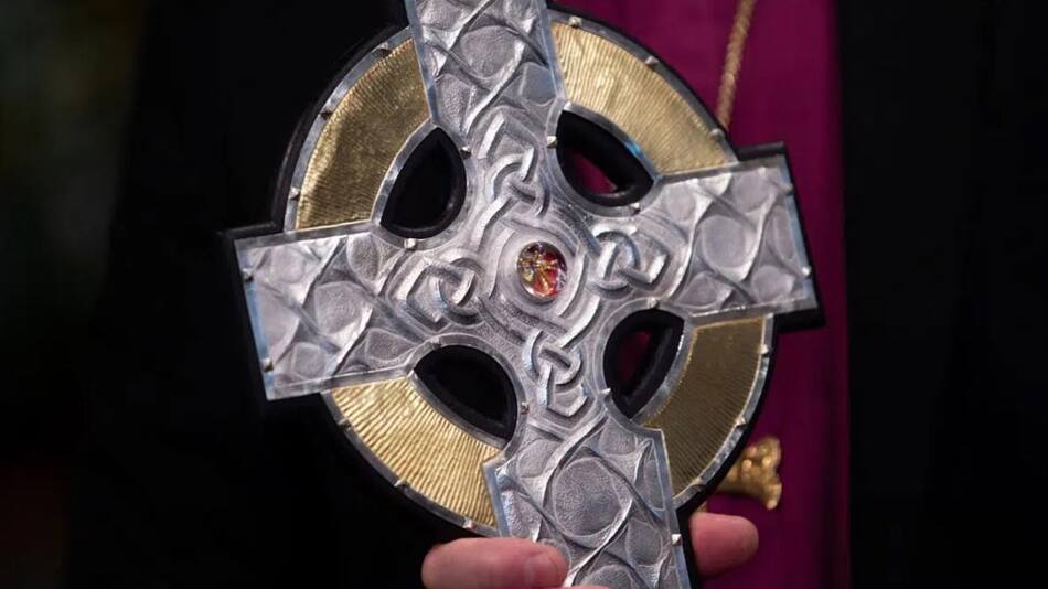 La Cruz de Gales que el papa Francisco le obsequiará a Carlos III. Foto: Gtres.