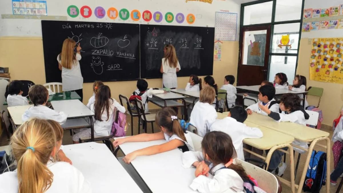 Ayuda Escolar y vouchers educativos. Foto: NA.