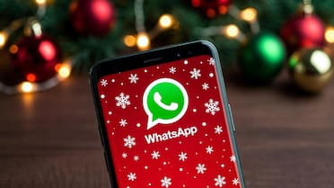 El espíritu navideño en el celular: cómo activar el “modo Navidad 2025” en WhatsApp
