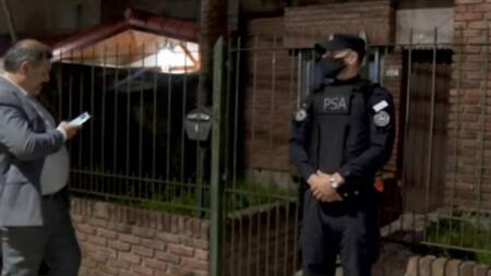 Allanamiento a la casa del líder de la banda de los copitos