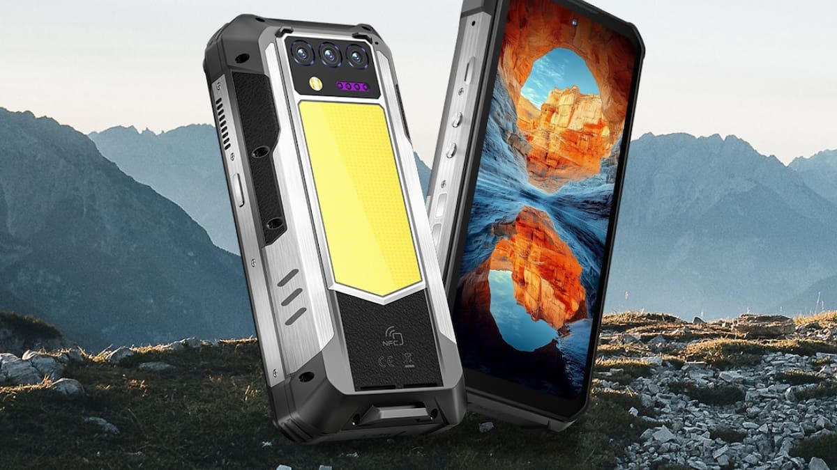 Un diseño único: cómo es el "celular ladrillo" que pesa casi un kilo y la carga de su batería dura 6 meses