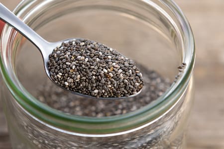 Agua con chia. Foto Freepik