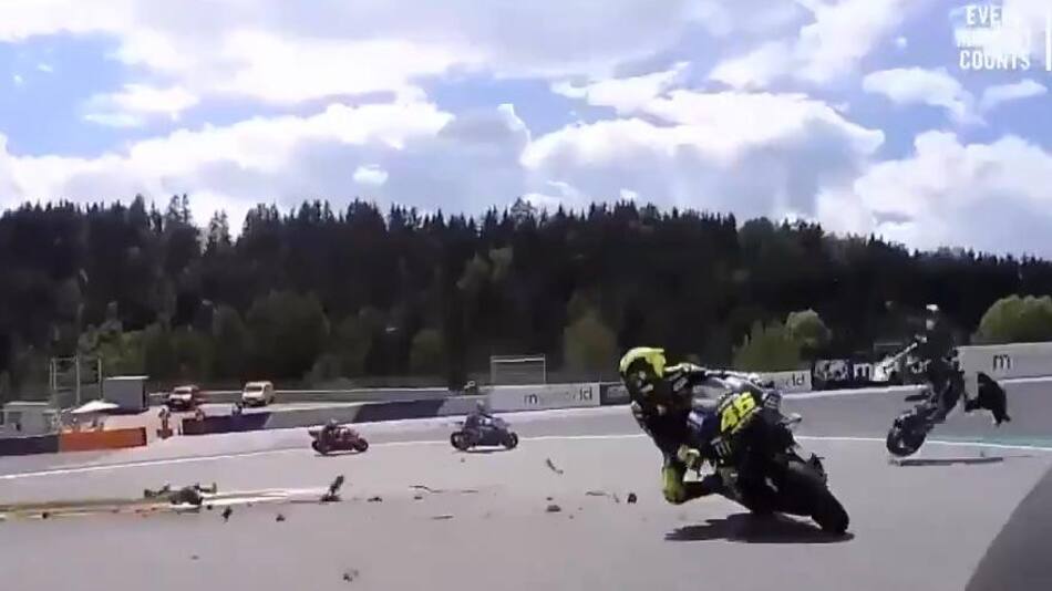 Accidente en MOTOGP en Austria