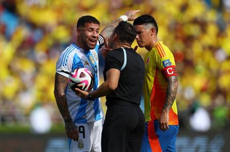 Nicolás Otamendi, el capitán de la Selección Argentina. Foto: Reuters.