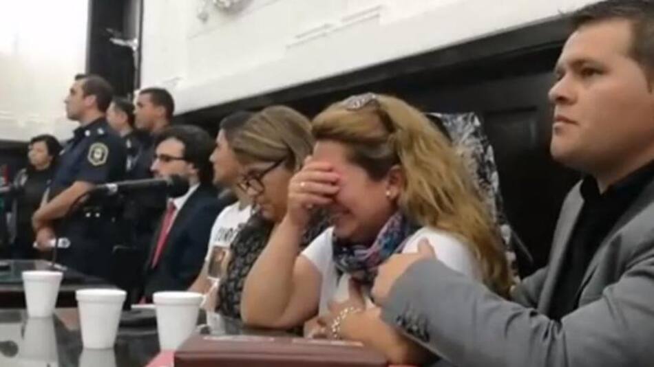 Sentencia por Micaela Ortega