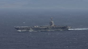 Alerta en Venezuela: el portaaviones más grande del mundo se incorporó al operativo antidrogas de Trump en América Latina