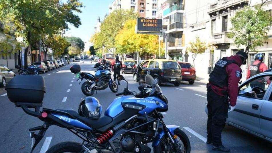 Cuarentena, coronavirus en Argentina, controles de tránsito de la Policía de la Ciudad, FOTO GZA. POLICÍA DE LA CIUDAD