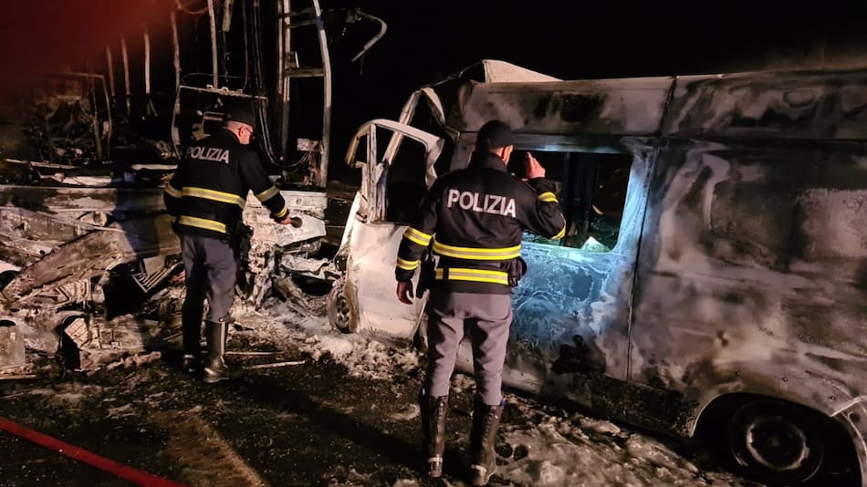 Fatal accidente en Italia. Foto: X/@poliziadistato