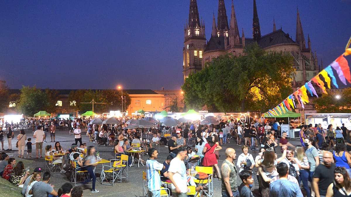 Los aromas a malta, la música y la gastronomía volverán a encontrarse en Luján