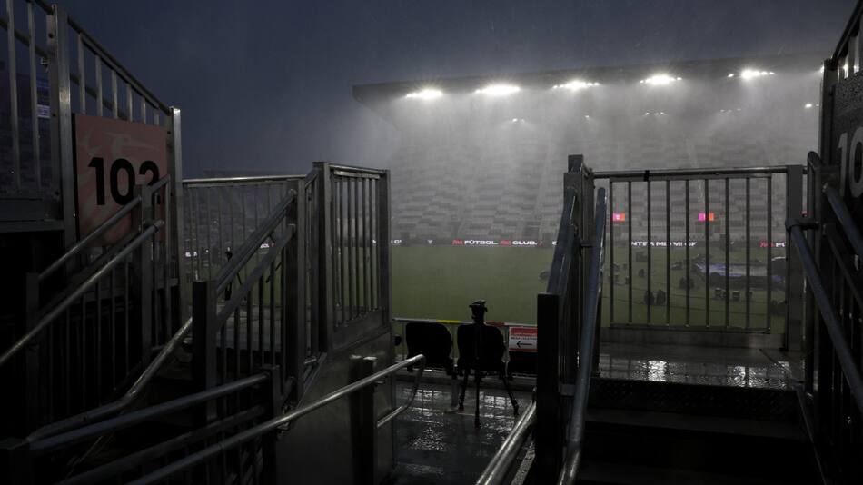 La presentación de Messi fue retrasada por tormentas eléctricas. Foto: Reuters.