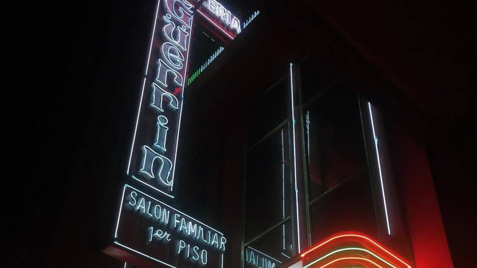 Güerrín están en Av. Corrientes 1368. Foto: Instagram @pizzeriaguerrin