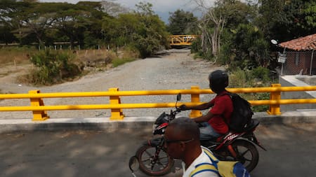 Sequía en el río Guabas, Colombia. Foto: EFE.