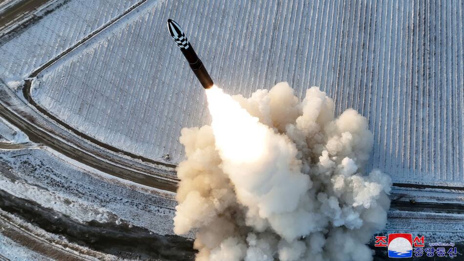 Lanzamiento del Hwasong-18 en Corea del Norte. Foto: Reuters.