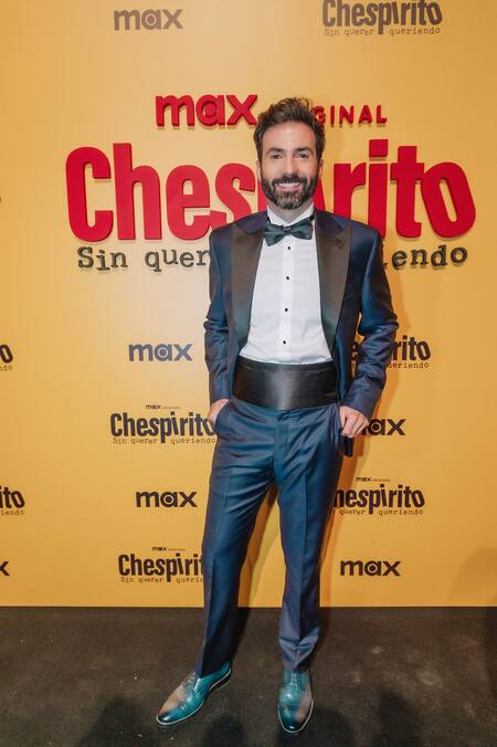 Pablo Cruz es Roberto Gómez Bolaños en Chespirito, fue sin querer queriendo, en Max. Foto: Max