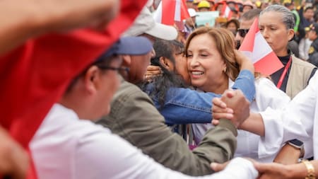 Dina Boluarte durante su visita a Ayacucho. Foto: Instagram @presidenciaperu.