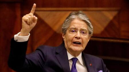 Guillermo Lasso, Ecuador, parlamento, Reuters