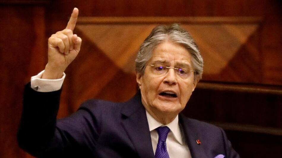 Guillermo Lasso, Ecuador, parlamento, Reuters