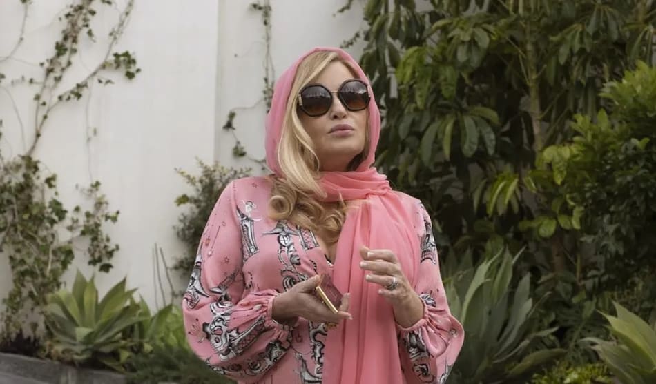 Tanya en The White Lotus.