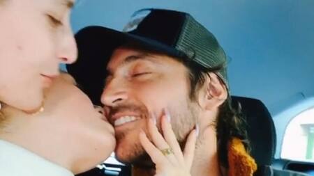 Lali Espósito y Santiago Mocorrea, Juana Blaya