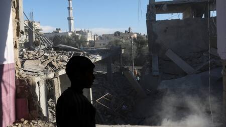 Destrucción en Jan Yunis. Foto: Reuters.