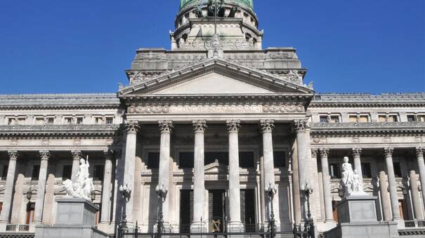 Sin incluir el Presupuesto, el Gobierno convocó sesiones extraordinarias entre el 5 y el 27 de diciembre