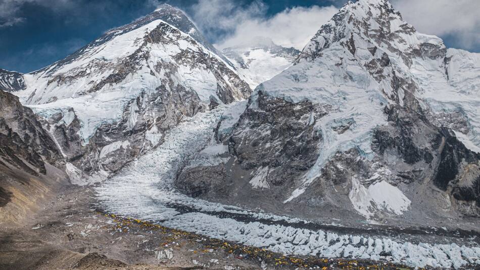 Monte Everest, la montaña más grande del mundo. Foto: Reuters.