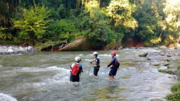Tucumán: intentó sacarse una selfie en la orilla de un río, cayó y murió ahogada