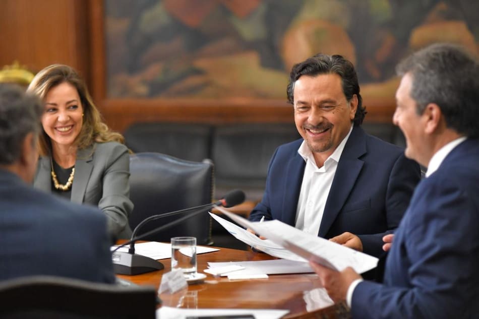 Sergio Massa junto a Gustavo Sáenz, gobernador de Salta. Foto: Ministerio de Economía.