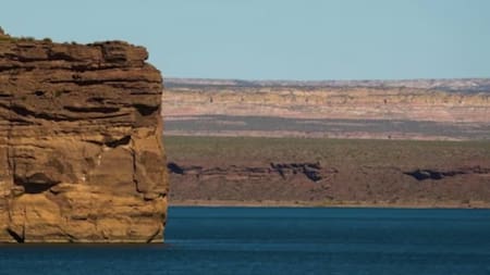 Hombre cayó de un acantilado en Rio Negro. Fuente: X