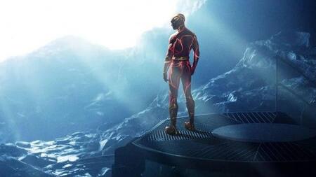 Ezra Miller interpretará al "Velocista Escarlata". Foto: NA.