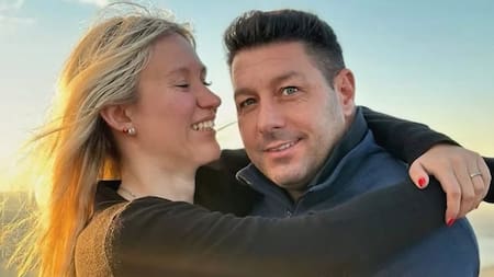 La emotiva despedida de la novia del piloto que murió en el accidente aéreo de San Fernando: "Fuiste increíble"