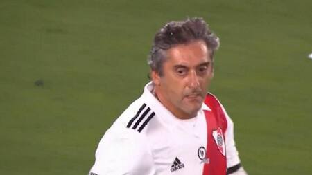 ¡Está intacto! el golazo de Enzo Francescoli en la despedida de Ponzio