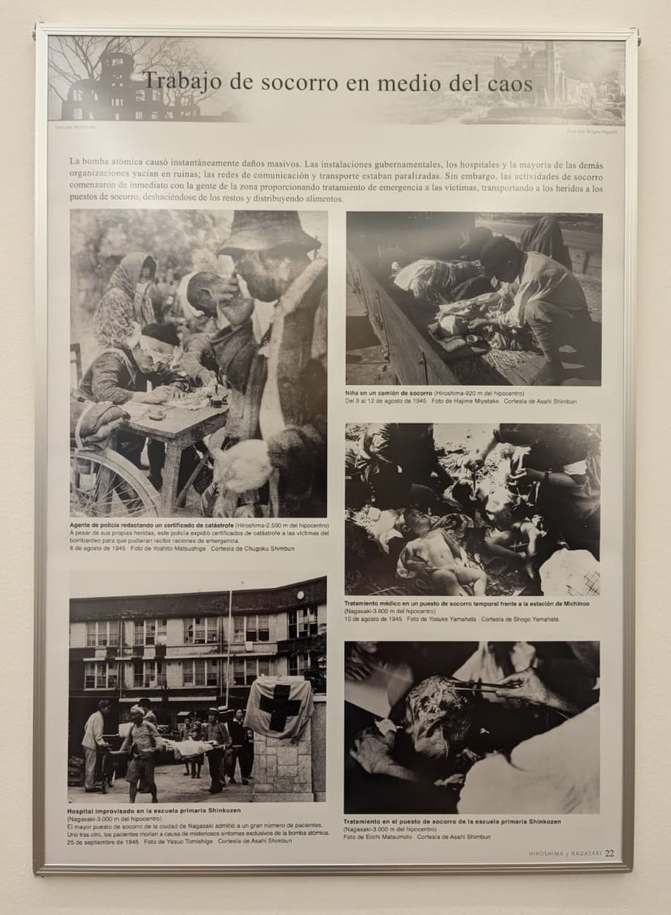 Teruko Yahata, sobreviviente del bombardeo de Hiroshima, en una muestra en Buenos Aires. Foto: Juliana Argañaraz