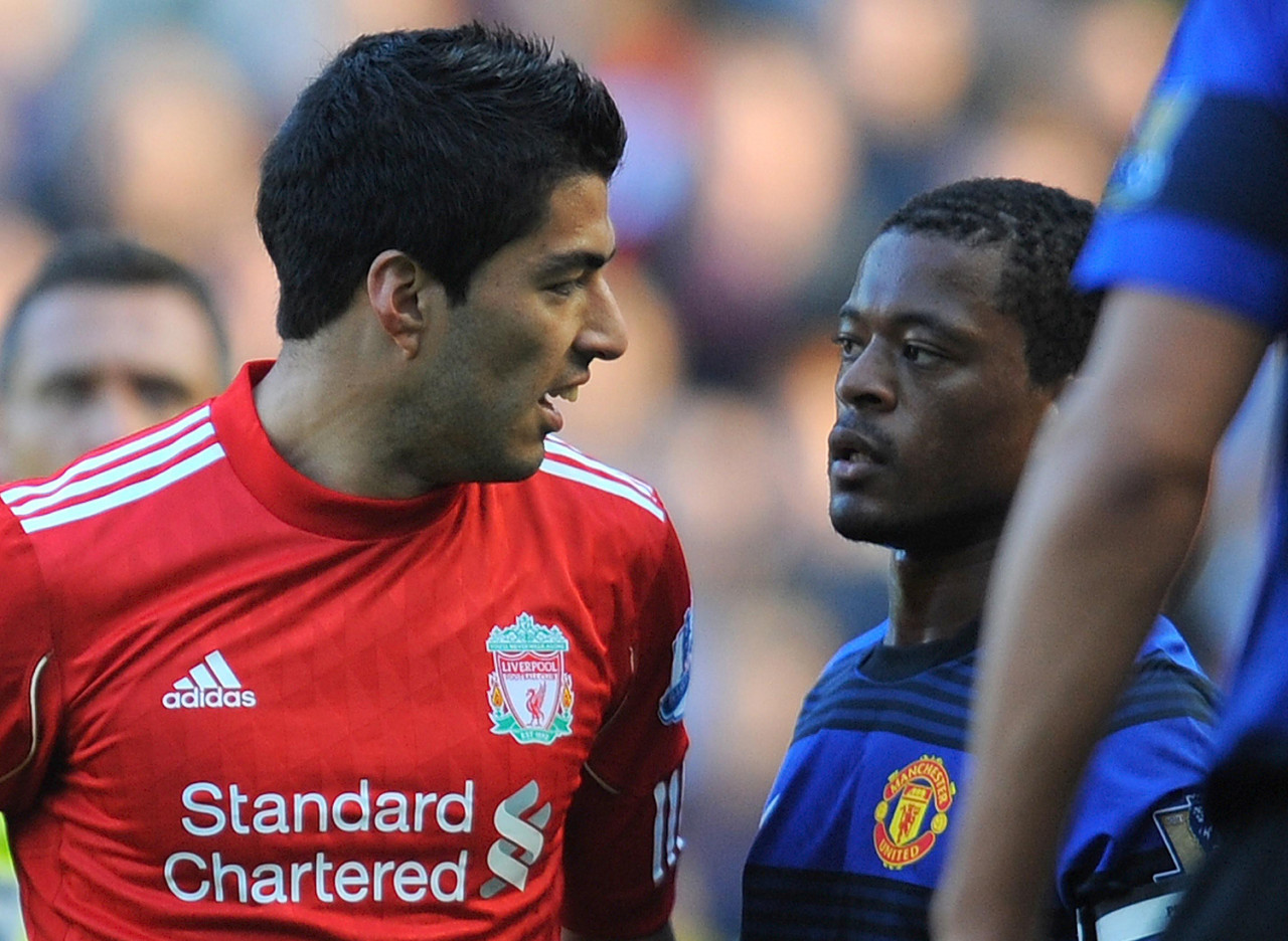 Patrice Evra invitó a pelear a Luis Suárez en su debut en la MMA. Foto: archivo NA