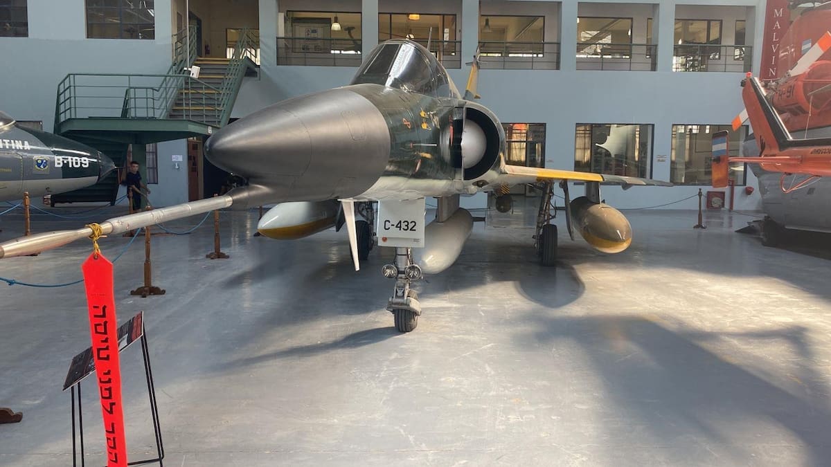 Avión C-432