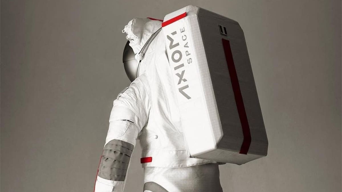 La marca de lujo "Prada" y la NASA se unieron para crear un traje espacial único: en qué misión se utilizará