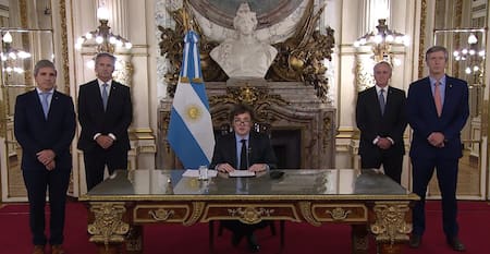 Cadena Nacional del Presidente Javier Milei. Foto: Captura de X/ @OPRArgentina