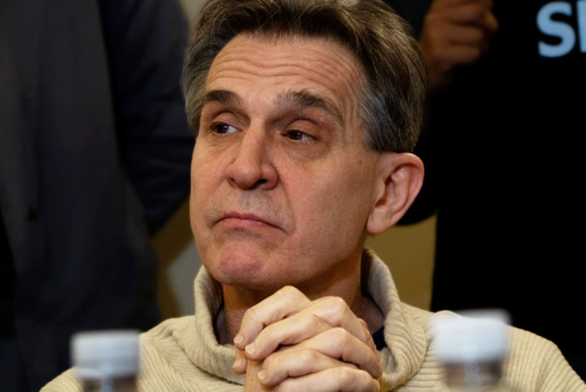 Aníbal Lotocki sigue en juicio por la muerte de un paciente