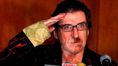 "Charly" García recibió la primera dosis de la vacuna contra el COVID-19