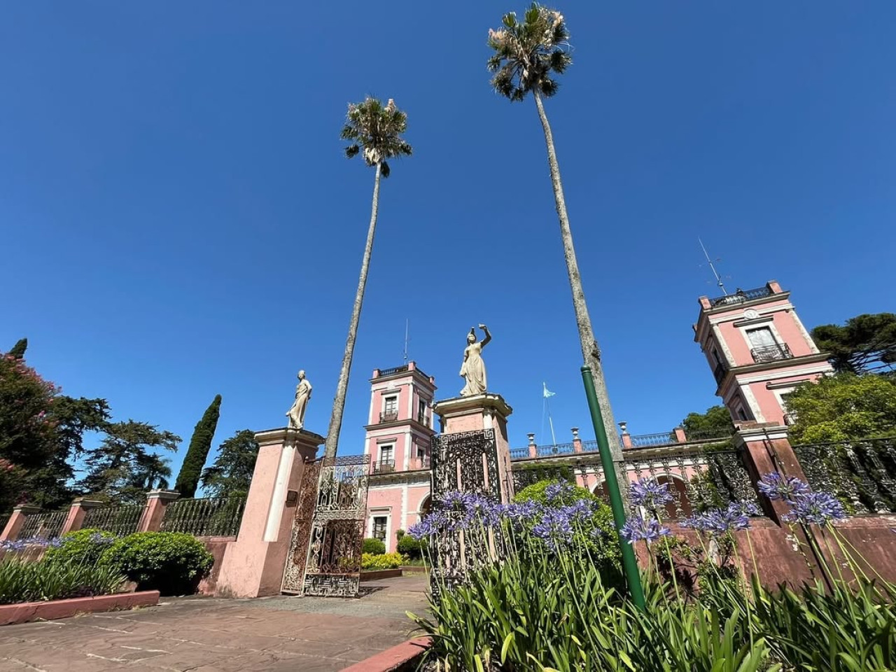 La residencia fue inaugurada en 1860. Foto: Instagram @oficial.palaciosanjose