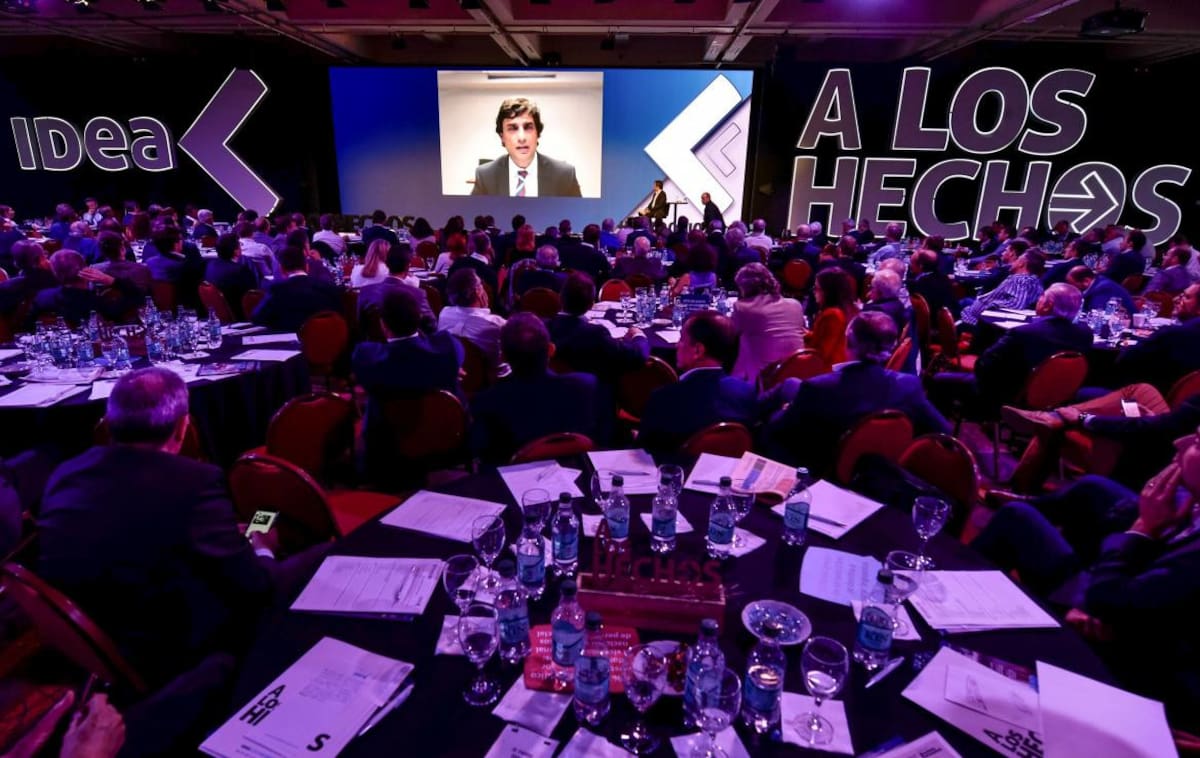 Hernán Lacunza en el Coloquio de IDEA, AGENCIA NA