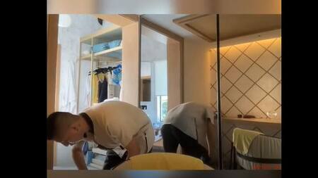 Tiktoker descubrió que el staff de su hotel revisaba sus valijas. Foto: tiktok.com/@arturbo86