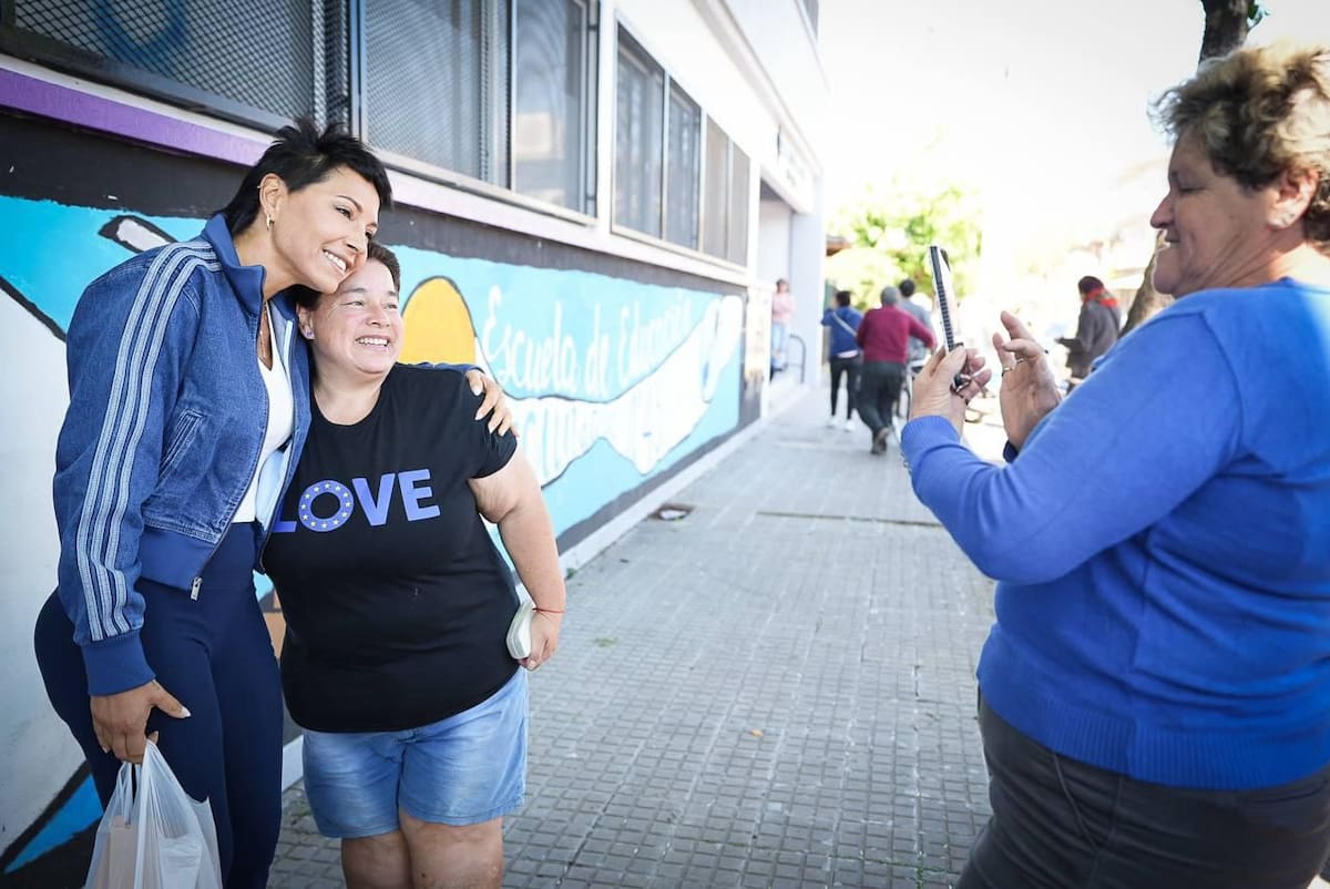 Mayra Mendoza votó en Quilmes.